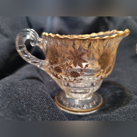 Vintage Cambridge Rose Point Gold Encrusted Individual Size Sugar & Creamer Set - Picture 6 of 7